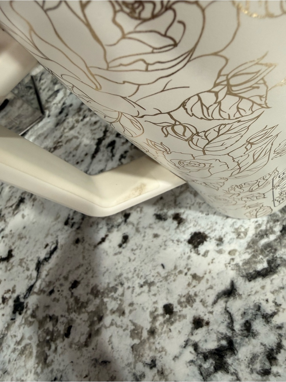 Brumate White Floral Insulated Travel Mug with Handle - Picture 4 of 7